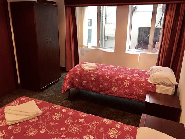 Four Stars Hotel Londra Dış mekan fotoğraf