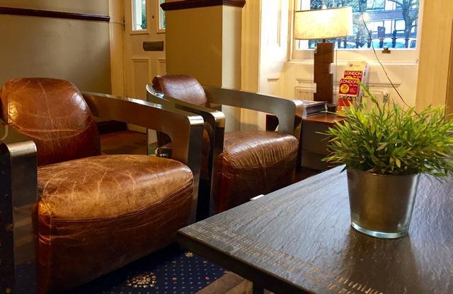Four Stars Hotel Londra Dış mekan fotoğraf